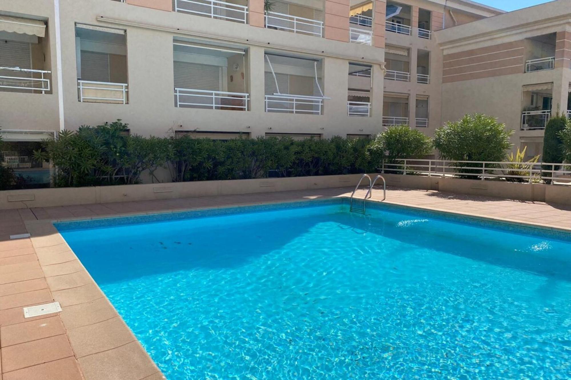06Ai - Beautiful Renovated Studio - Sea And Pool View Vallauris Exterior foto